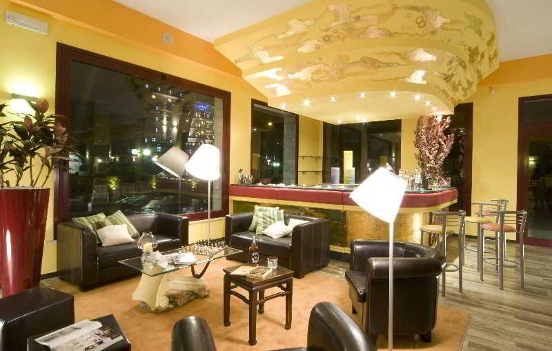 Hotel Corona Milano Marittima Esterno foto